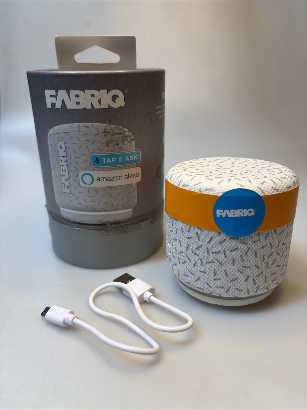 FABRIQ WiFi & Bluetooth Speaker w/Alexa-Earl white